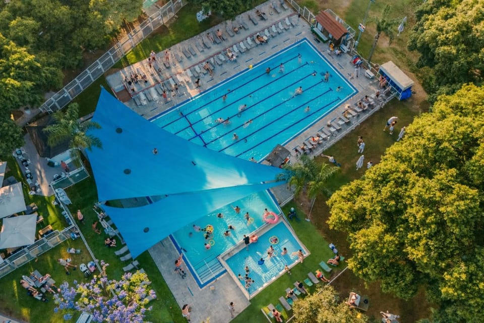 Swimming pool