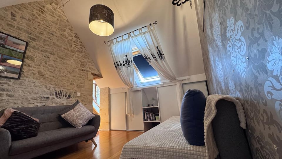 Chambre Centre Ville de Bayeux Bed and Breakfast in Bayeux