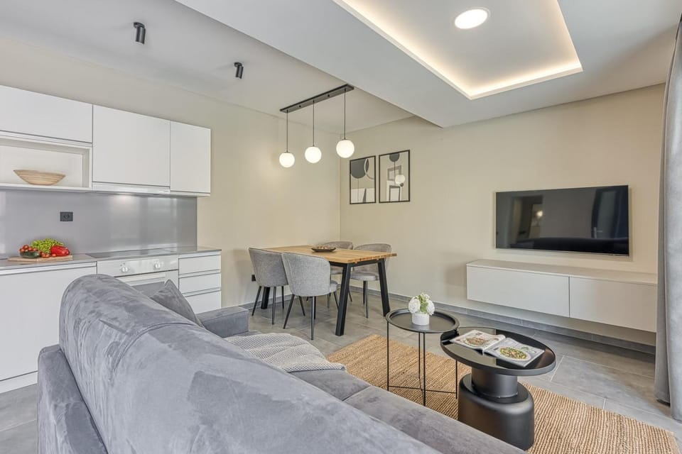Living room, Dining area, kitchen