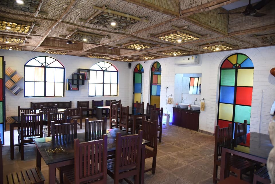 Restaurant/places to eat
