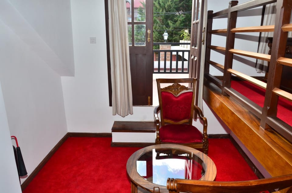 Seating area, Bedroom