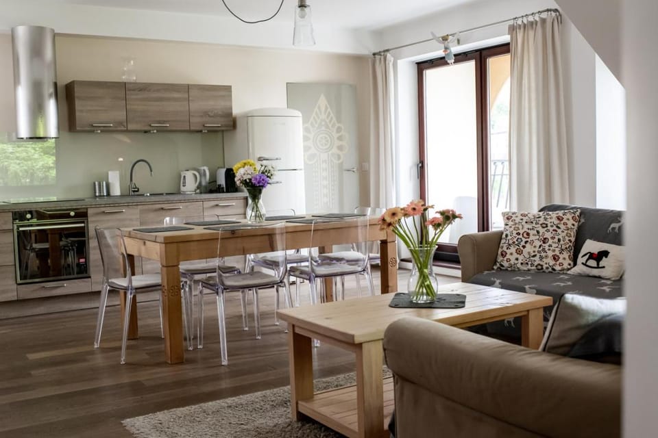 Kitchen or kitchenette, Living room, Dining area