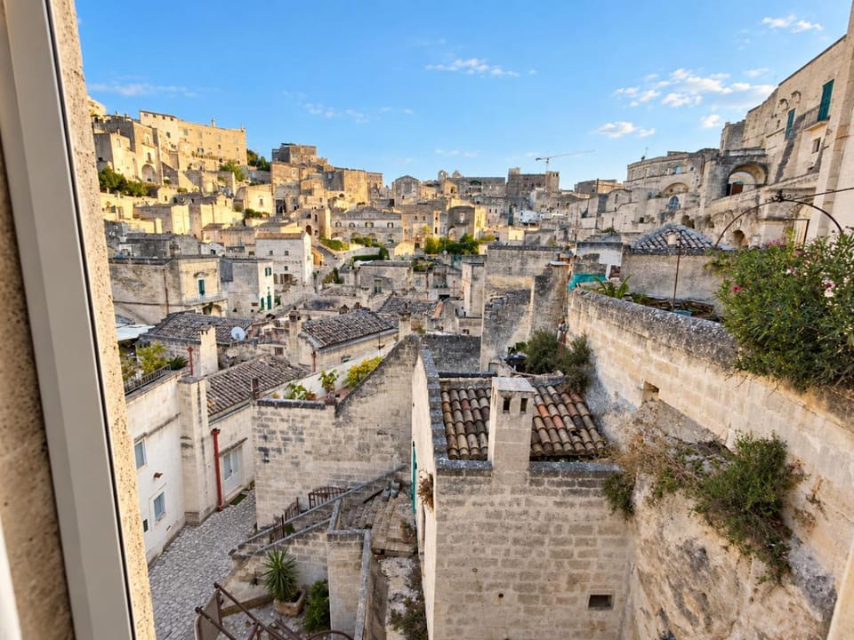 Day, Neighbourhood, City view