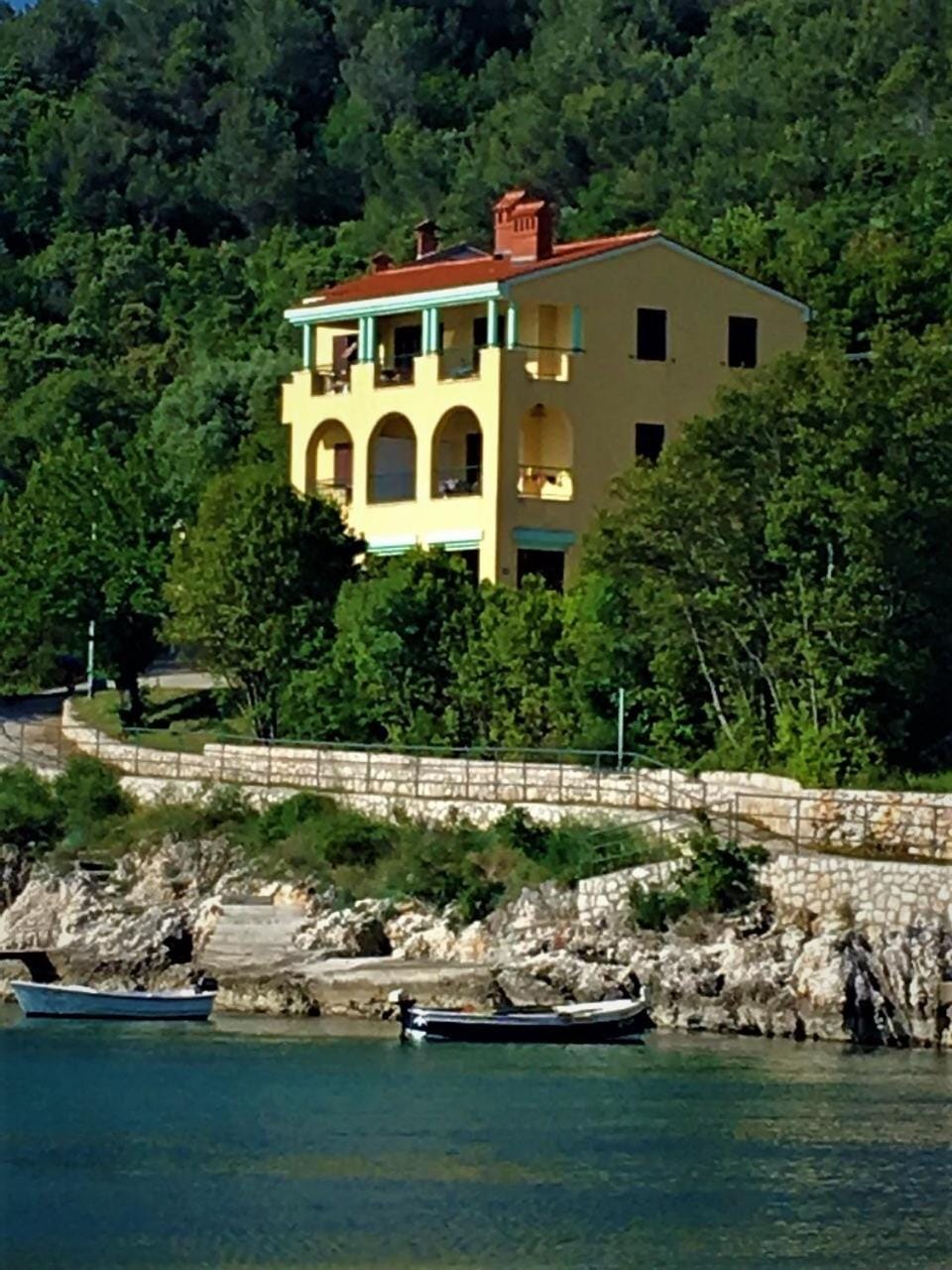 Property building, Facade/entrance, Sea view