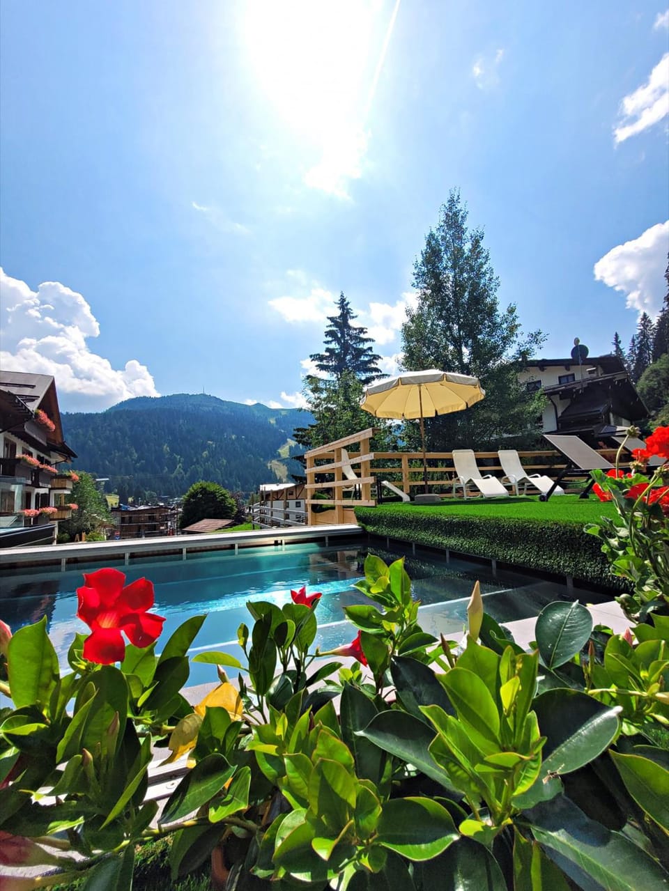 Mountain view, Pool view, Swimming pool