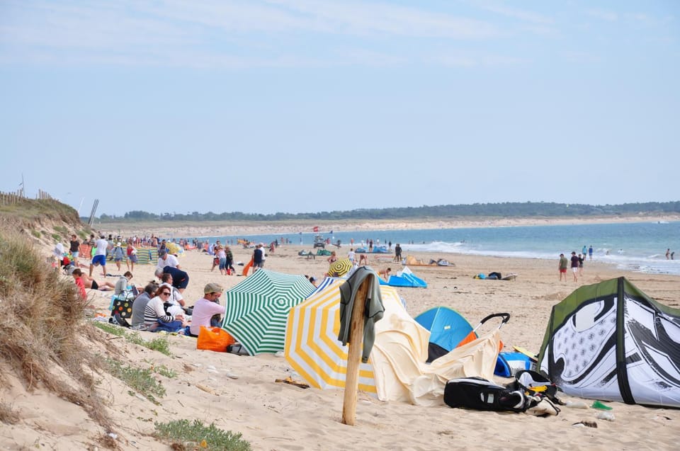 Camping Barataud Campground/ 
RV Resort in Nouvelle-Aquitaine