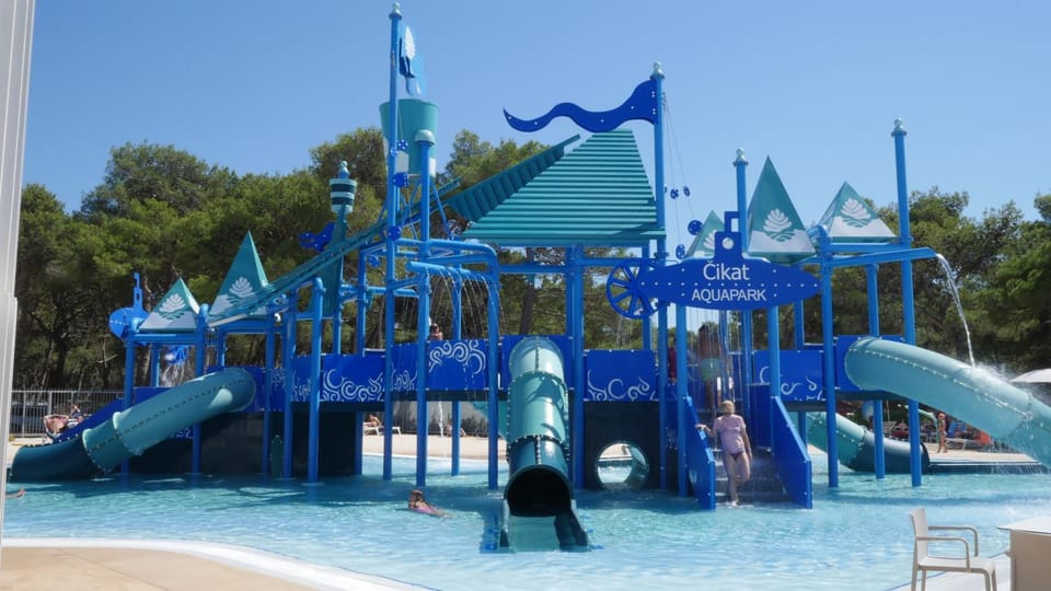 Aqua park, Swimming pool