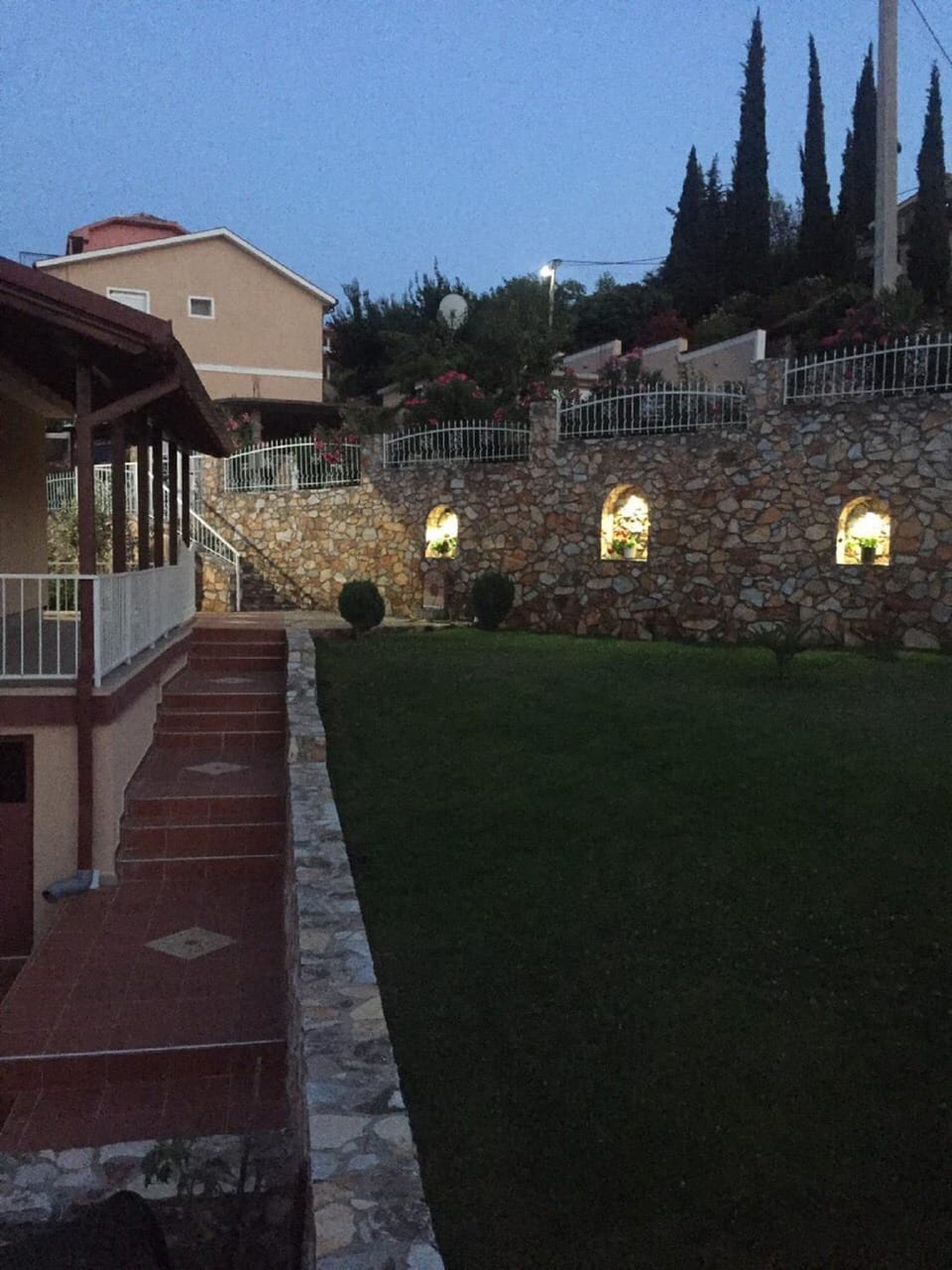 Garden, Balcony/Terrace, City view, Garden view, Lake view, Mountain view