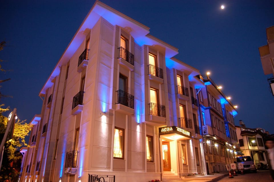 Facade/entrance, Facade/entrance