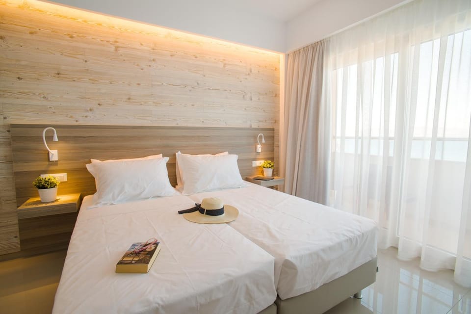 Balcony/Terrace, Bedroom, Sea view