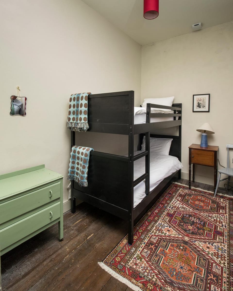 bunk bed