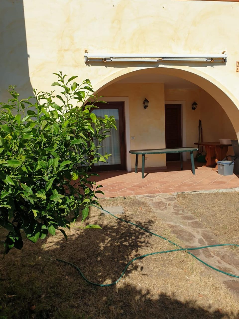 Facade/entrance
