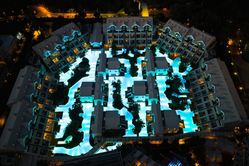 Property building, Swimming pool