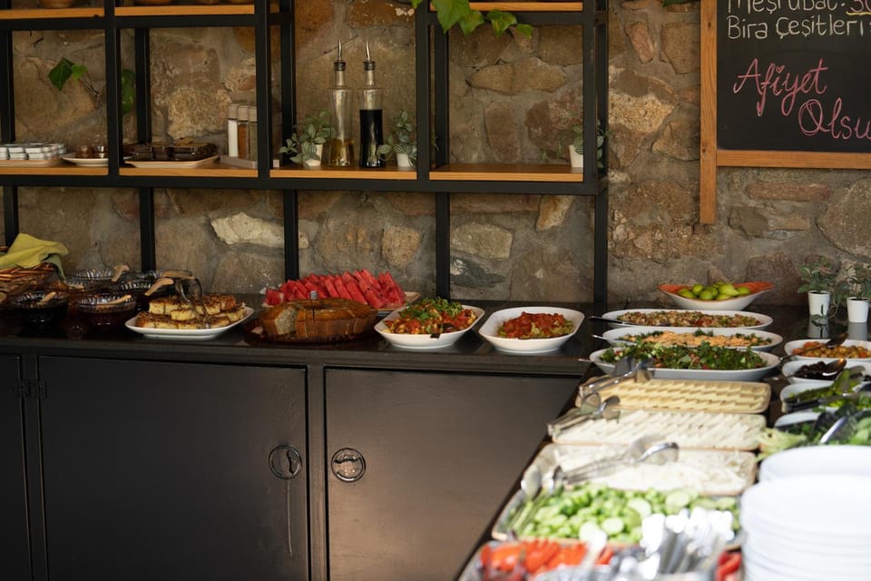 Food and drinks, Buffet breakfast
