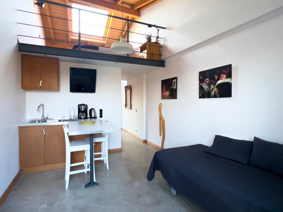 118 Alacati Docked boat in Alaçatı