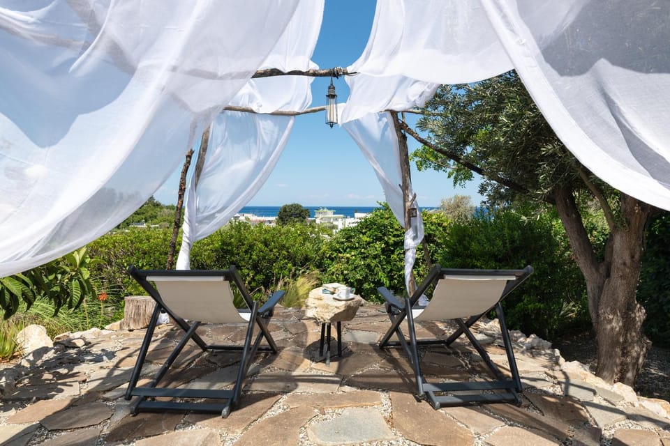 Sea view, sunbed