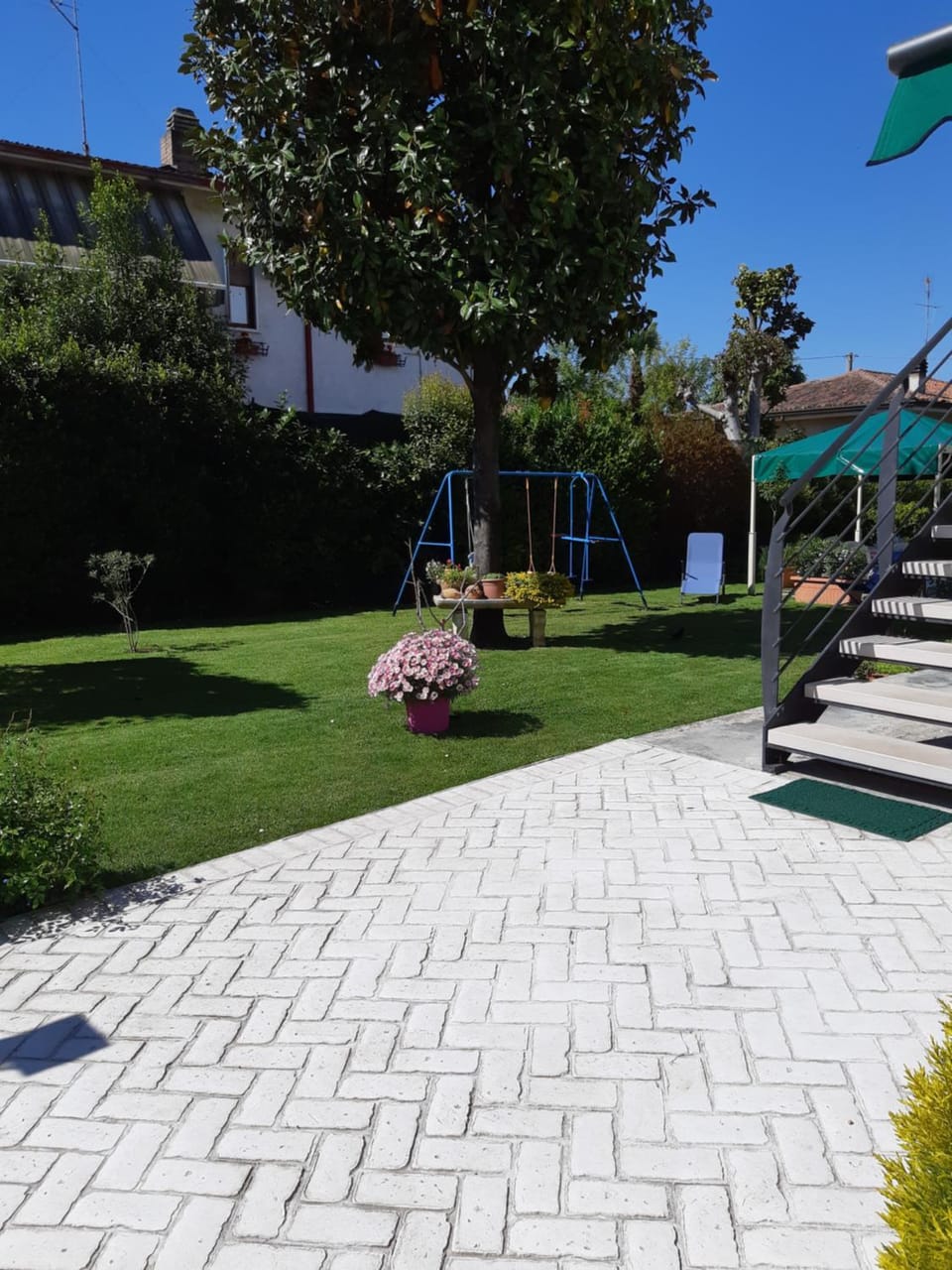 Children play ground, Garden view