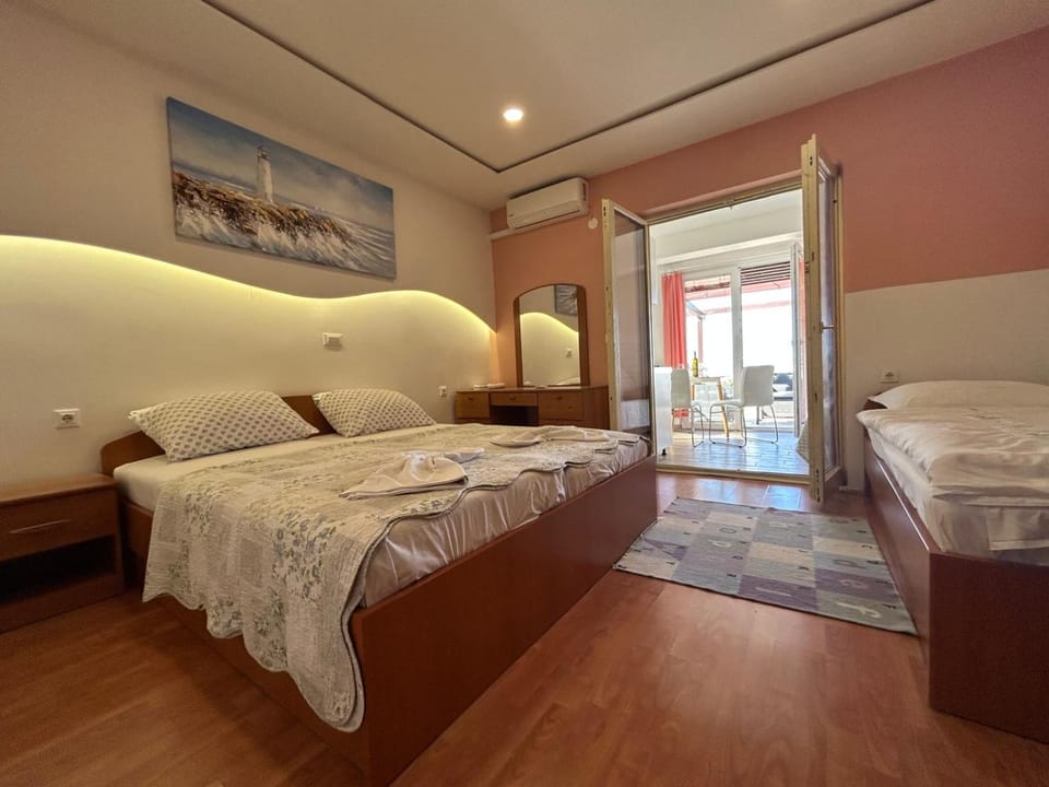 Apartments Kurilj Apartment in Makarska