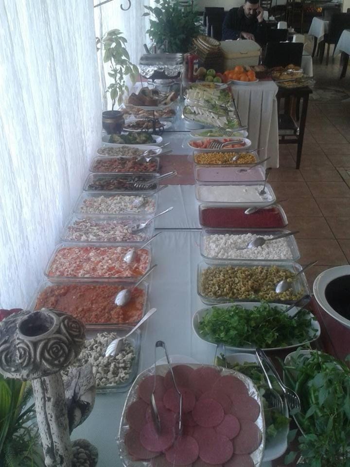 Food and drinks, Food, Buffet breakfast