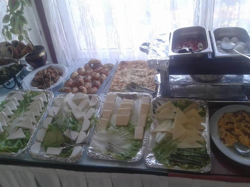 Food and drinks, Food, Buffet breakfast