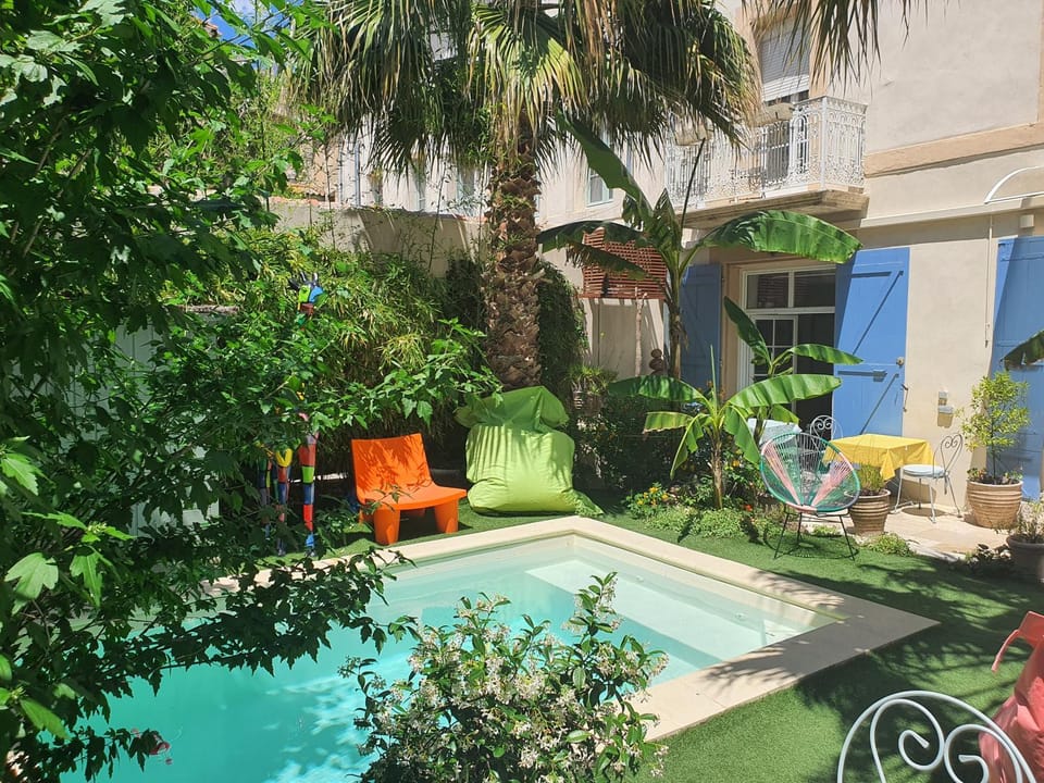 Garden, Swimming pool