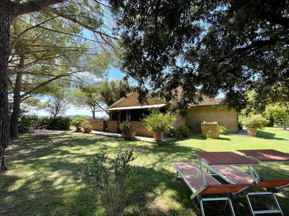 Property building, Garden