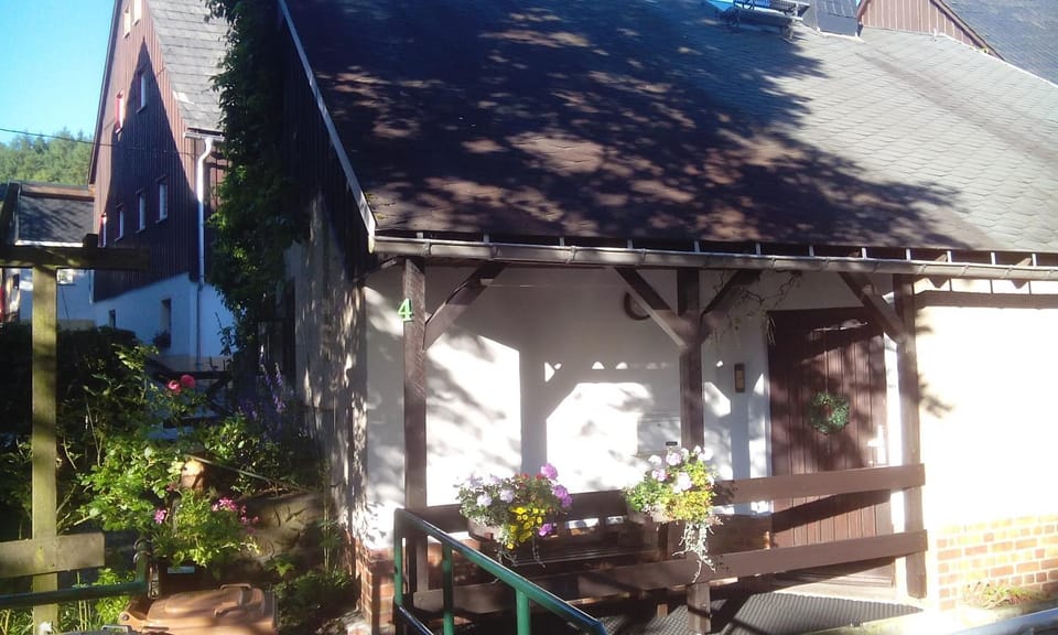 Property building, Summer