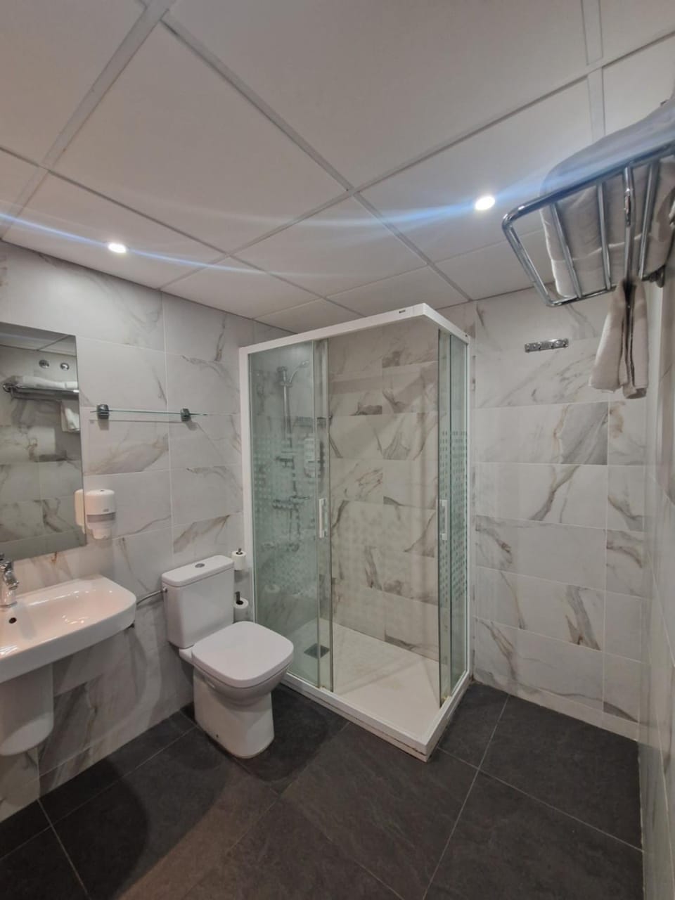 Shower, Bathroom, towels, towels