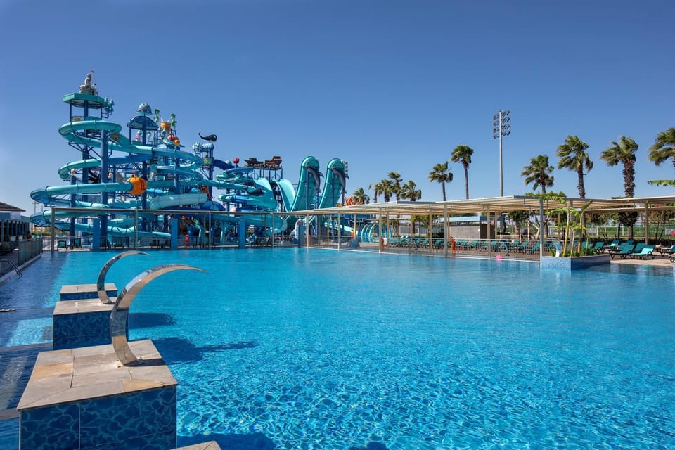 Aqua park, Swimming pool