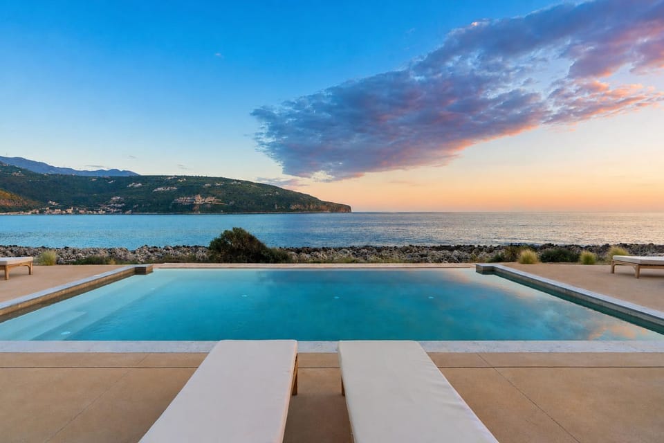 Pool view, Swimming pool, Swimming pool