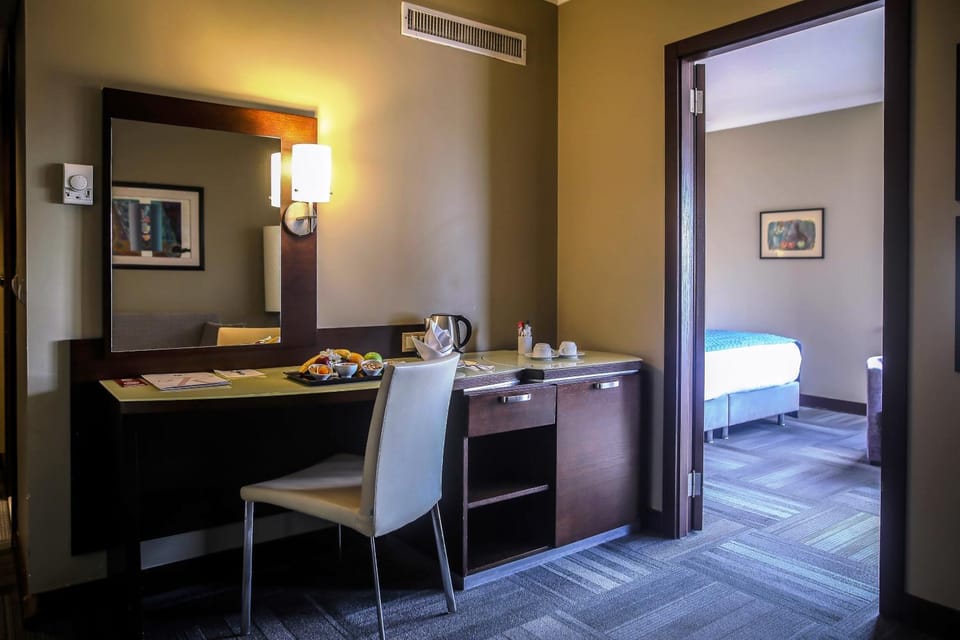 Living room, Bedroom