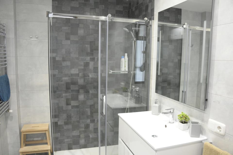 Other, Public Bath