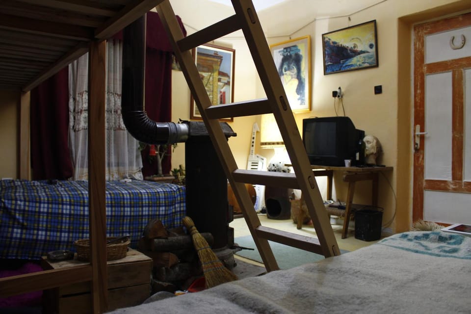 Night, Winter, Photo of the whole room