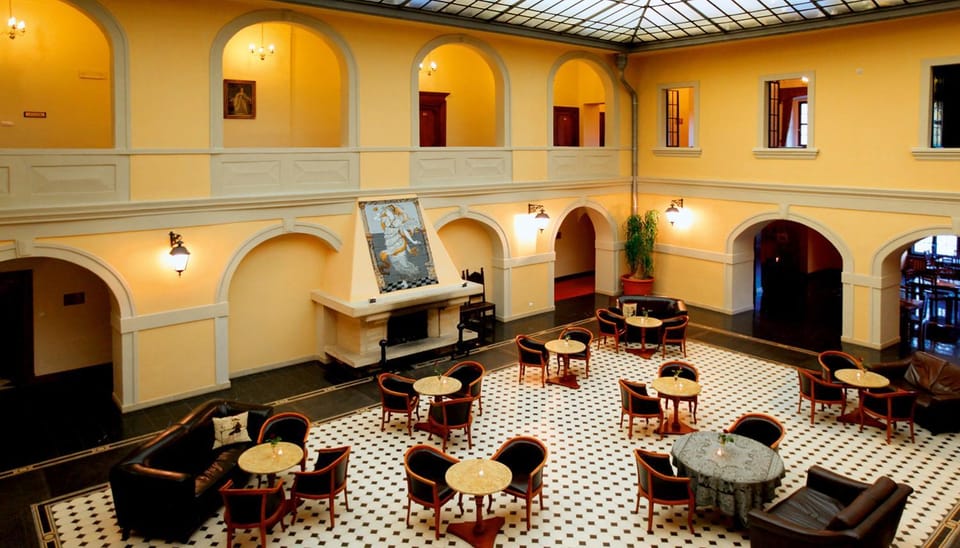 Patio, Lobby or reception