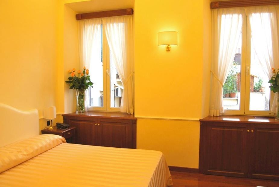 Luxury Ludovisi Rooms Bed and Breakfast in Rome