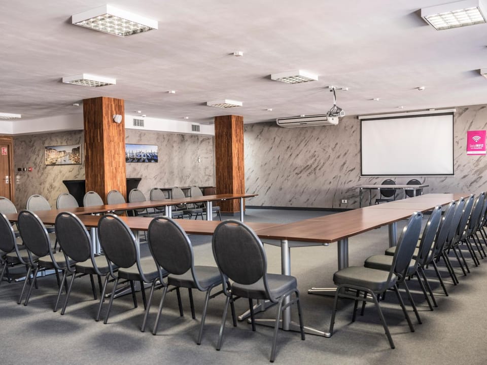 Business facilities, Business facilities, Meeting/conference room