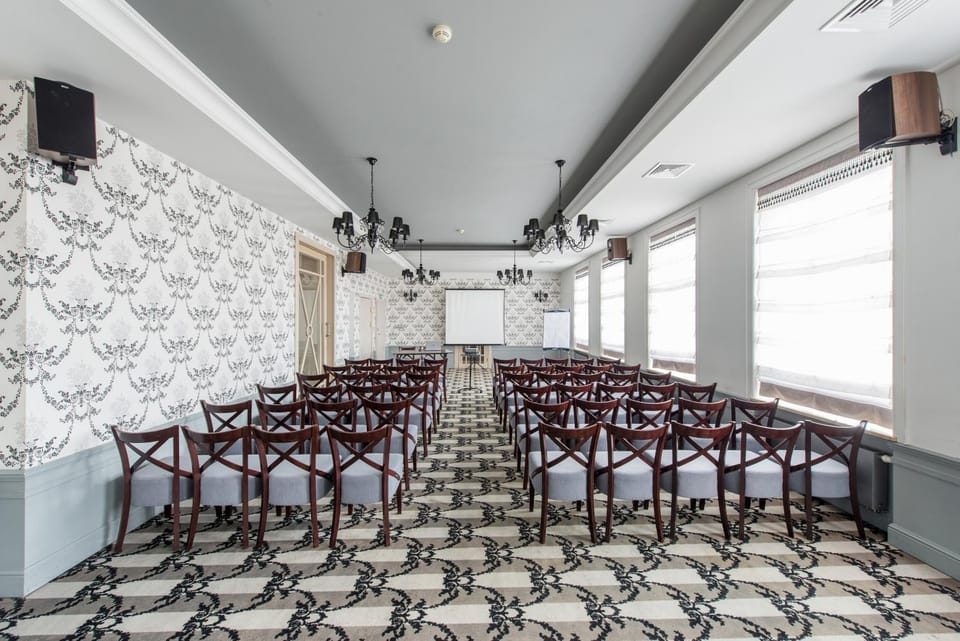 Banquet/Function facilities, Meeting/conference room