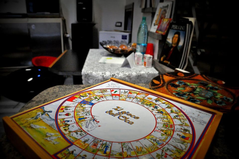 Communal lounge/ TV room, Communal kitchen, Food