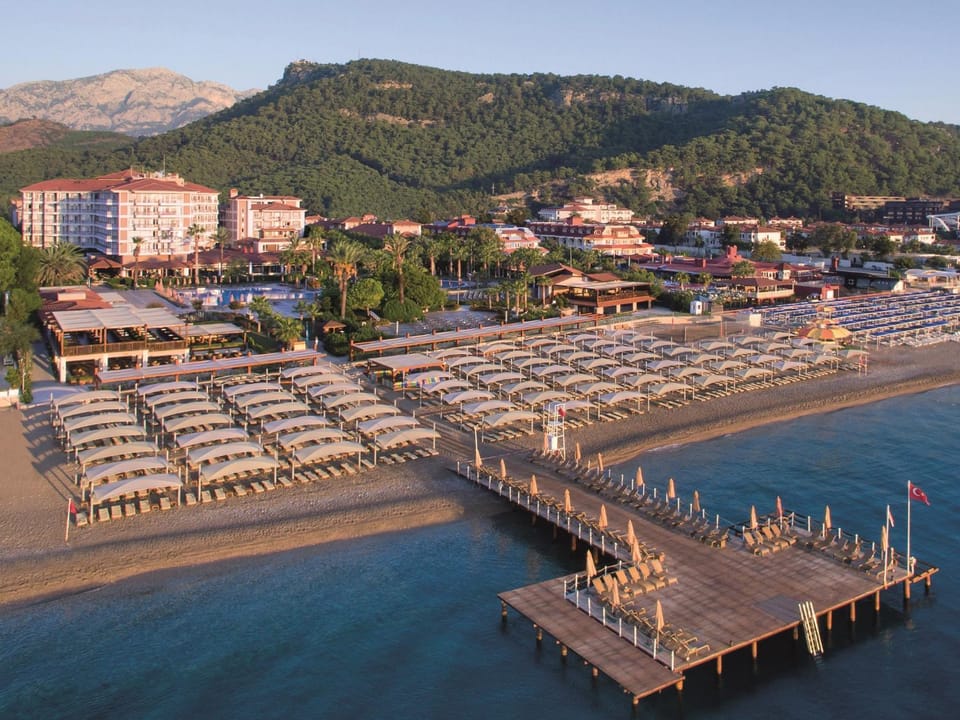 Property building, Day, Beach, Mountain view, Sea view