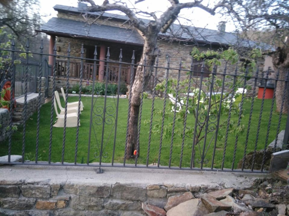Patio, BBQ facilities, Garden, Garden, Balcony/Terrace, Dining area