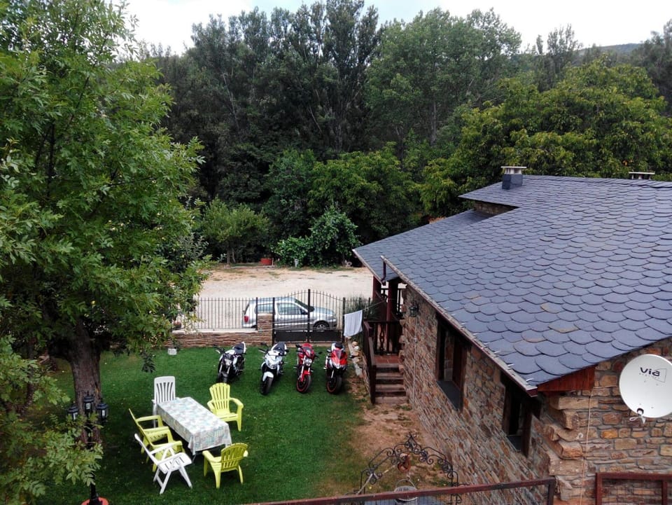 BBQ facilities, Garden, Balcony/Terrace