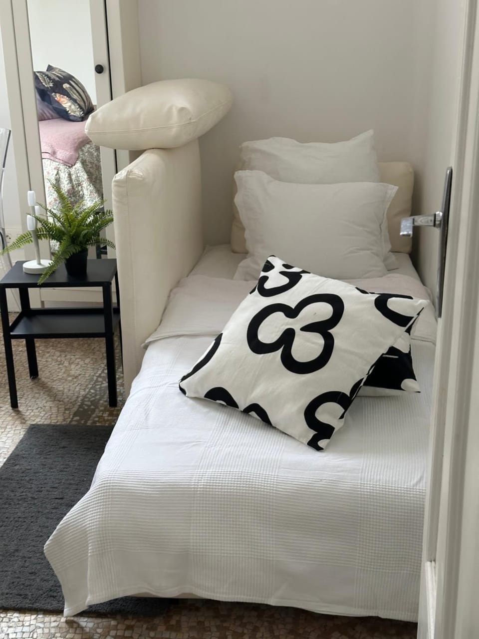 IDÉAL ART DÉCO compris un parking privé sécurisé Darcy Liberté centre Gare-Ville Apartment in Dijon