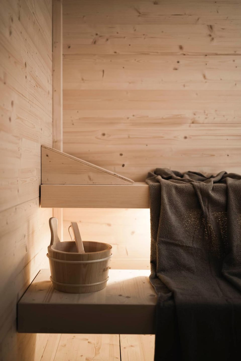 Shower, Sauna