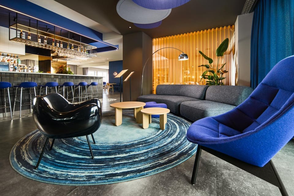 Lounge or bar