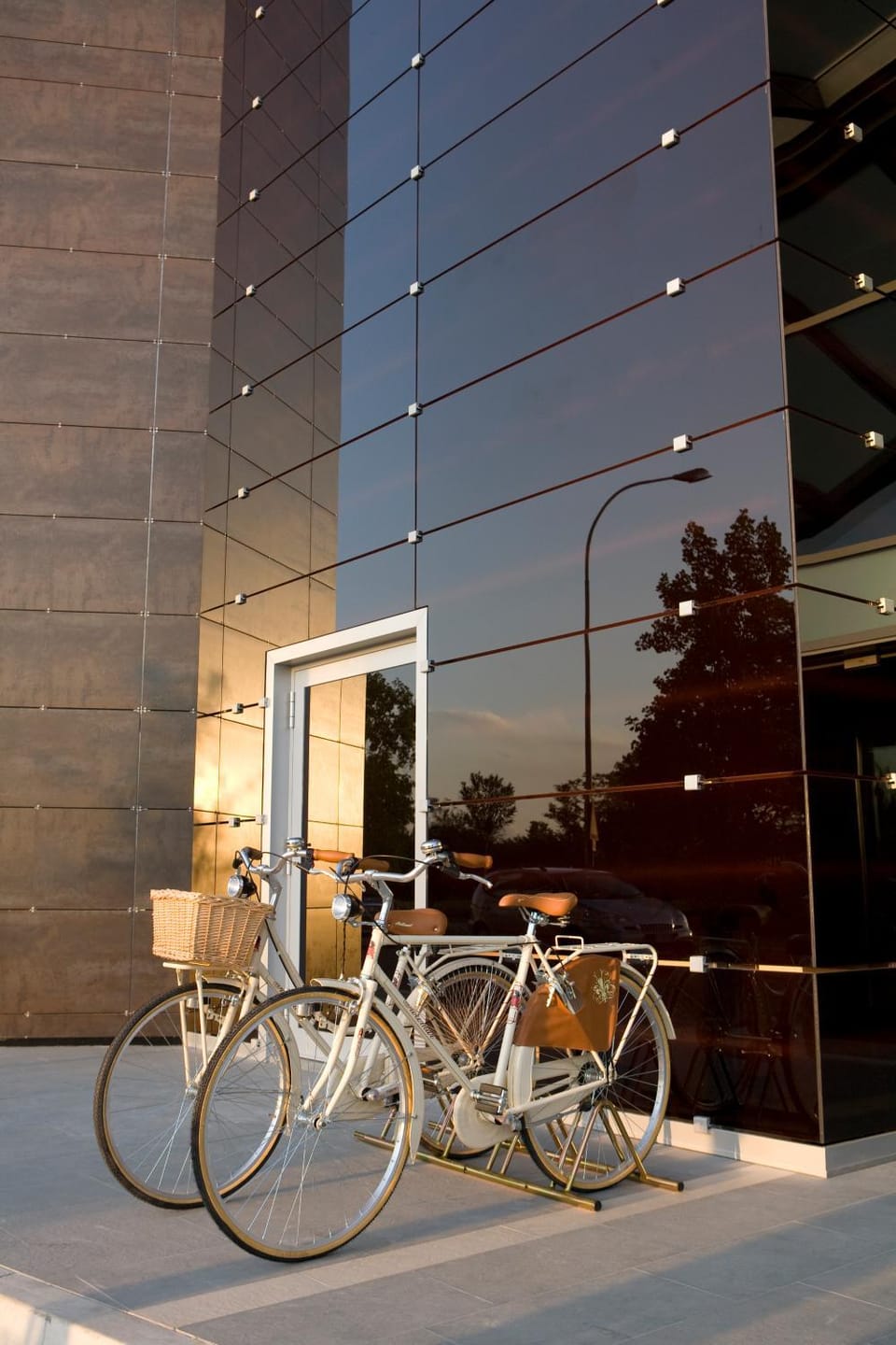 Facade/entrance, Cycling