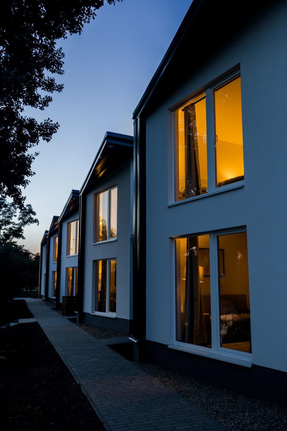 Facade/entrance, Lake view, Sunset