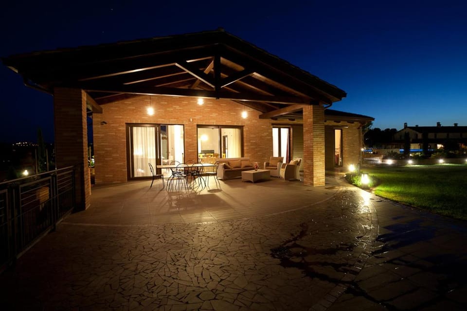 Night, Balcony/Terrace, On site, Sunset