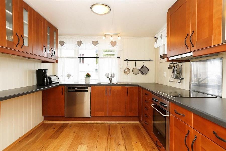 Property building, Communal kitchen