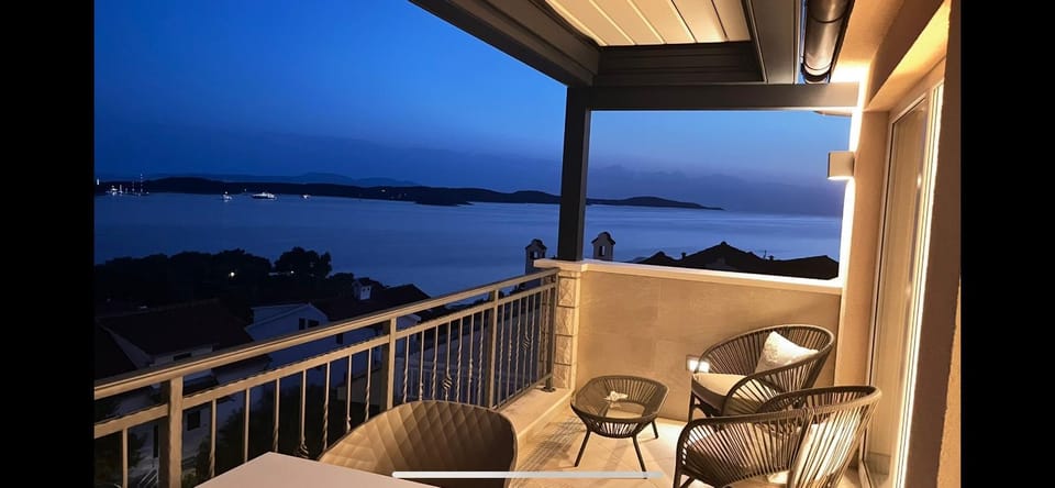 Top View Residence Apartment in Hvar