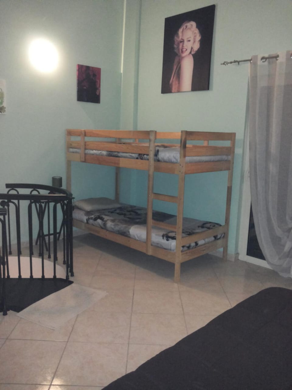 bunk bed